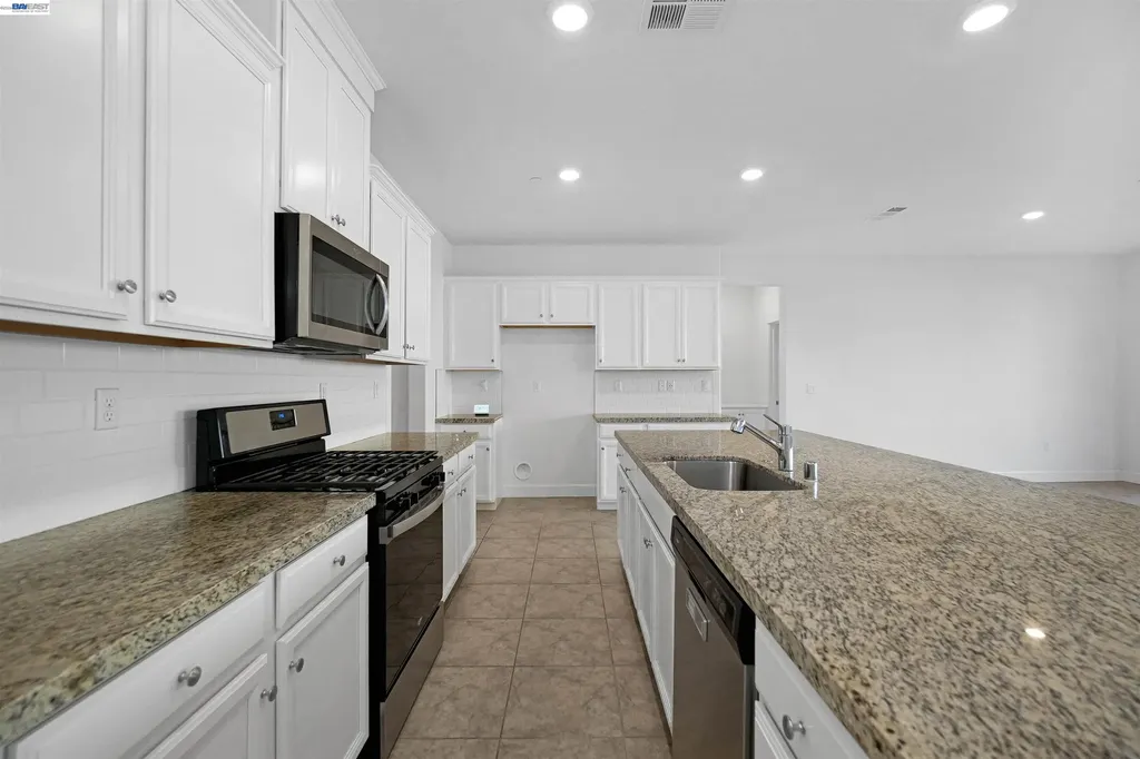 5323 Potter Valley Lane Antioch CA 94531