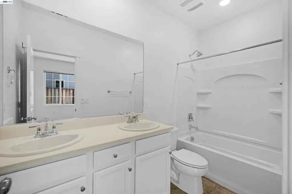 5323 Potter Valley Lane Antioch CA 94531