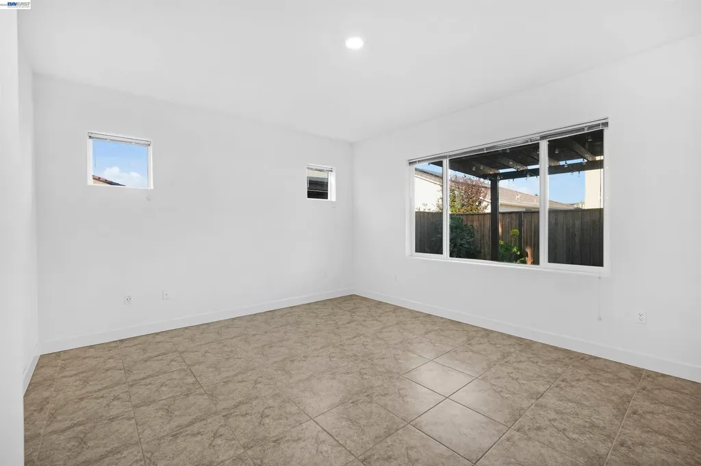 5323 Potter Valley Lane Antioch CA 94531