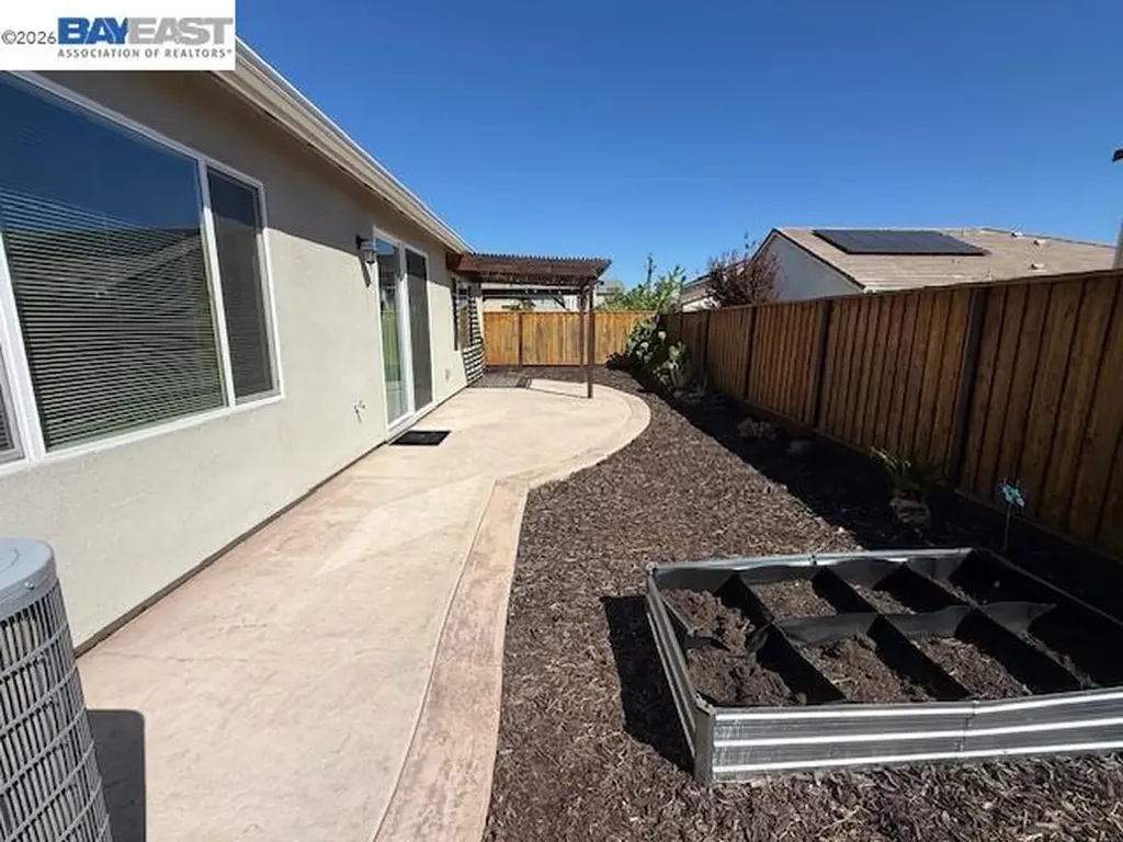 5323 Potter Valley Lane Antioch CA 94531