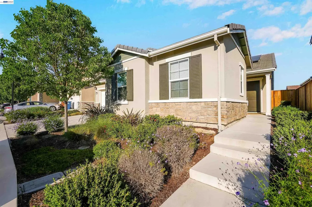 5323 Potter Valley Lane Antioch CA 94531