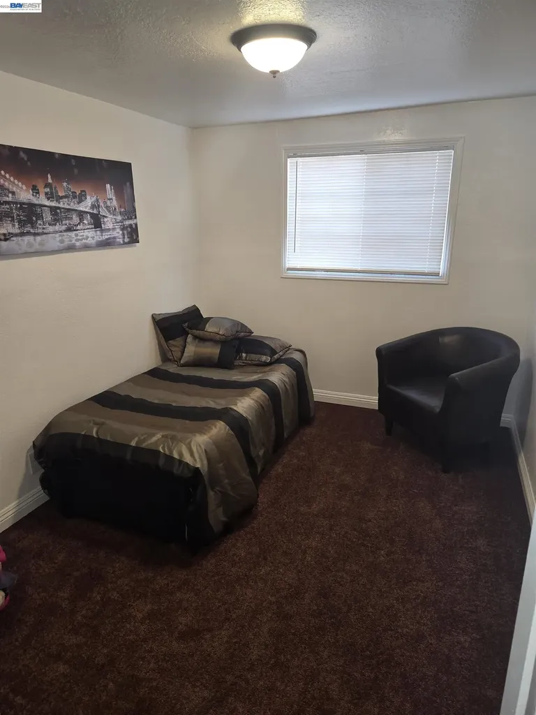 1840 6th North Richmond CA 94801