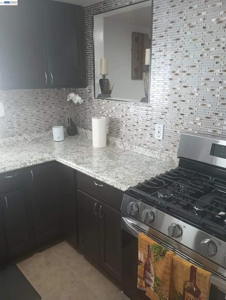 1840 6th North Richmond CA 94801