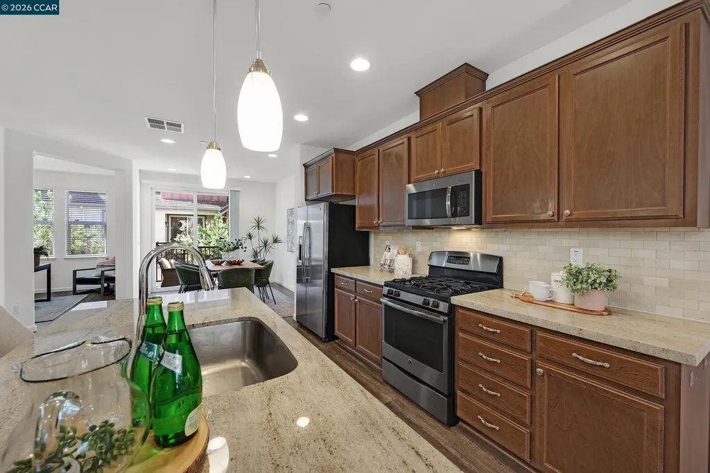 4166 Forest Springs Road Dublin CA 94568