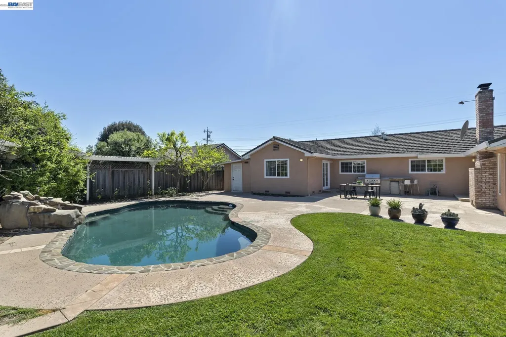 38236 Kimbro Street Fremont CA 94536