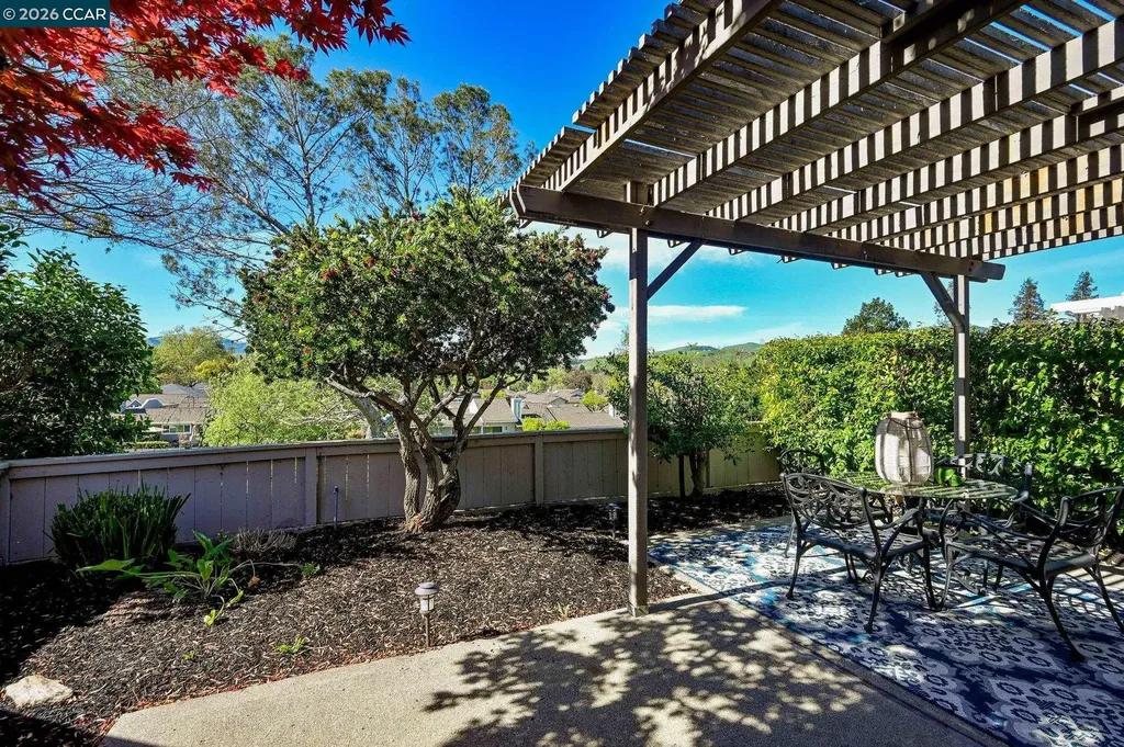 537 Rolling Hills Lane Danville CA 94526