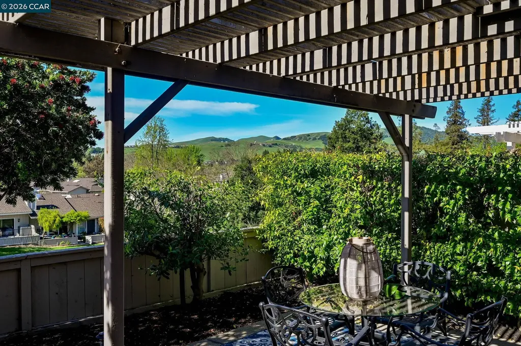 537 Rolling Hills Lane Danville CA 94526