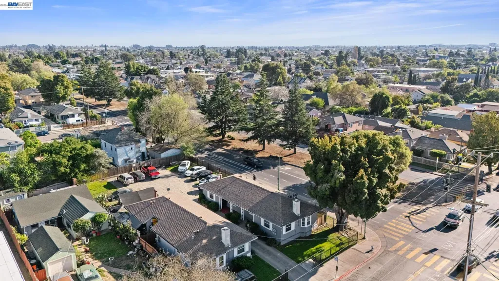 2218 82nd Avenue Oakland CA 94605