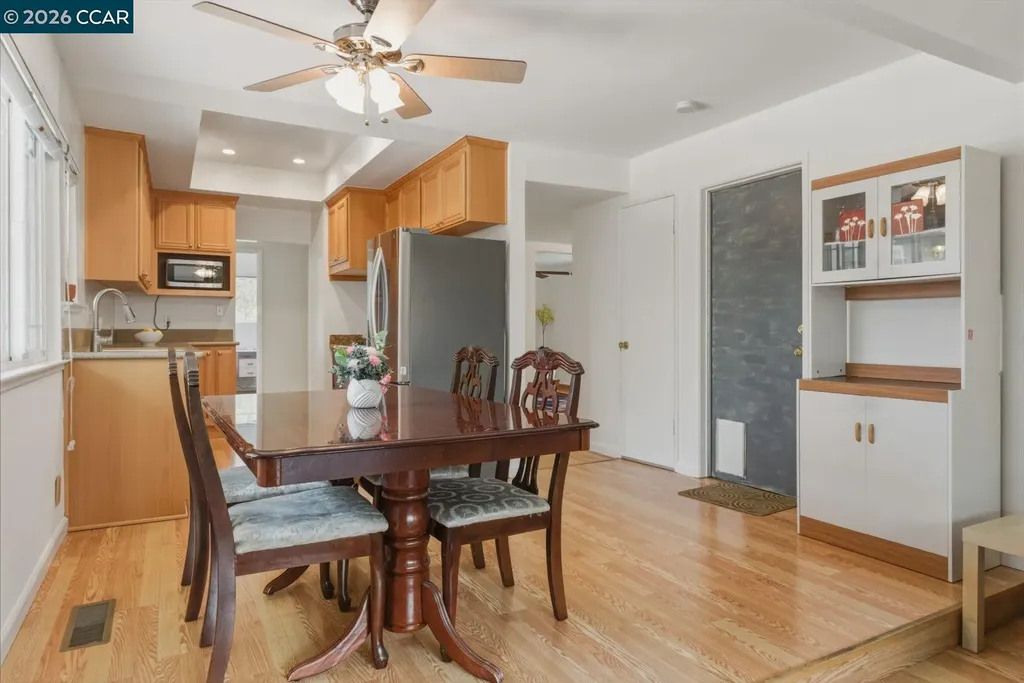 4580 Harper Court Pleasanton CA 94588