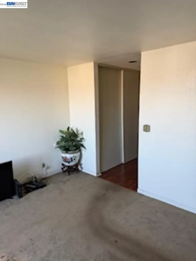 11 Rebecca Lane San Francisco CA 94124