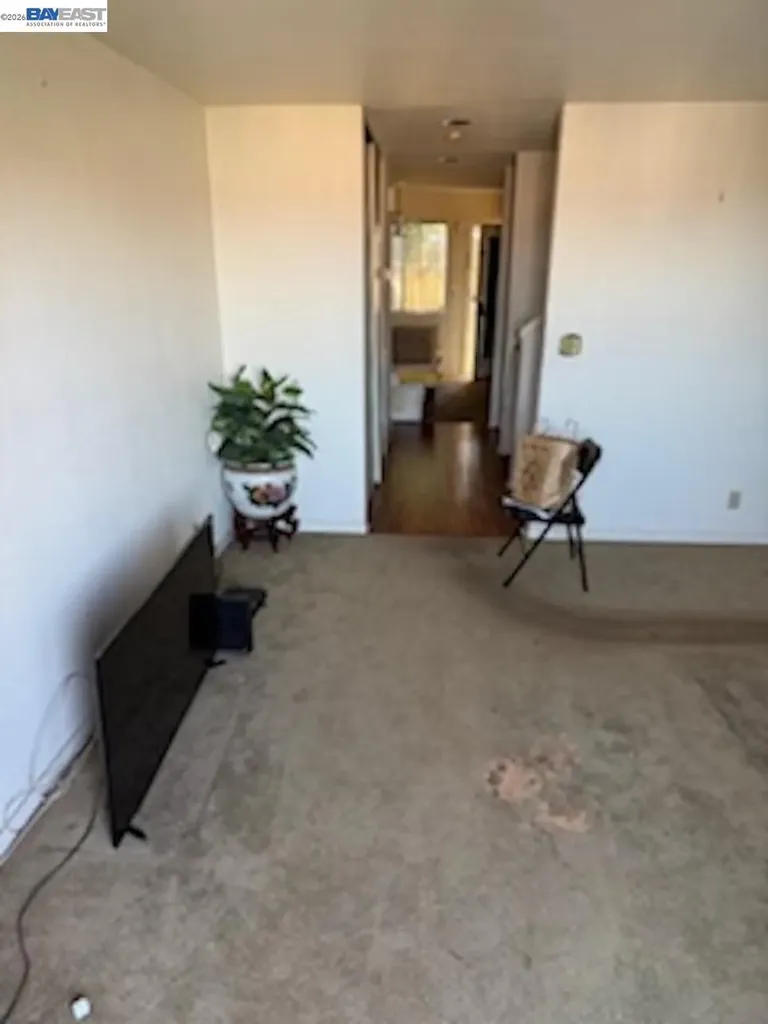 11 Rebecca Lane San Francisco CA 94124