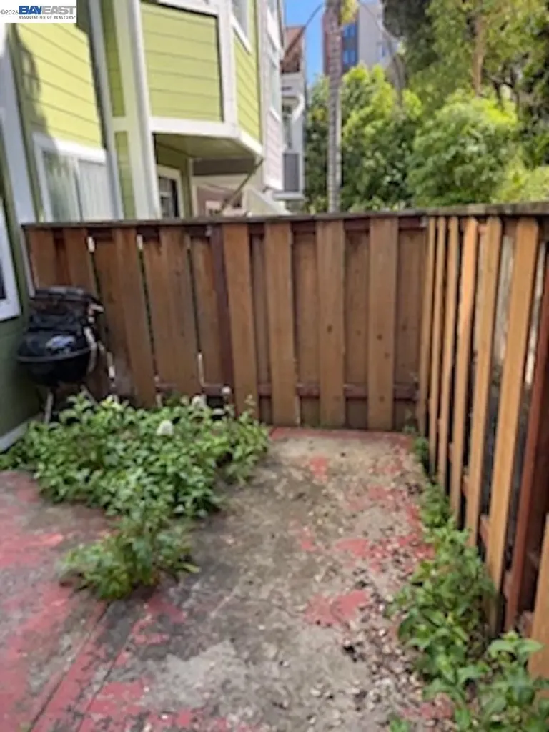 11 Rebecca Lane San Francisco CA 94124