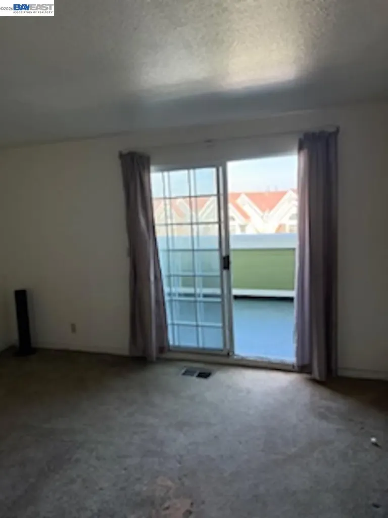 11 Rebecca Lane San Francisco CA 94124