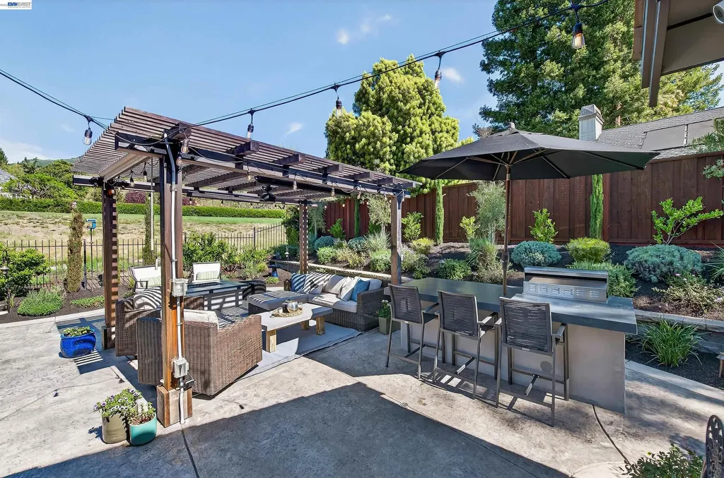513 Buttonwood Drive Danville CA 94506