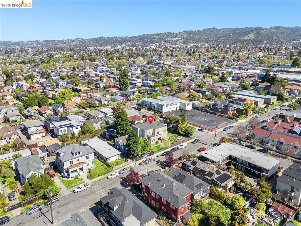 1036 60th Street Oakland CA 94608