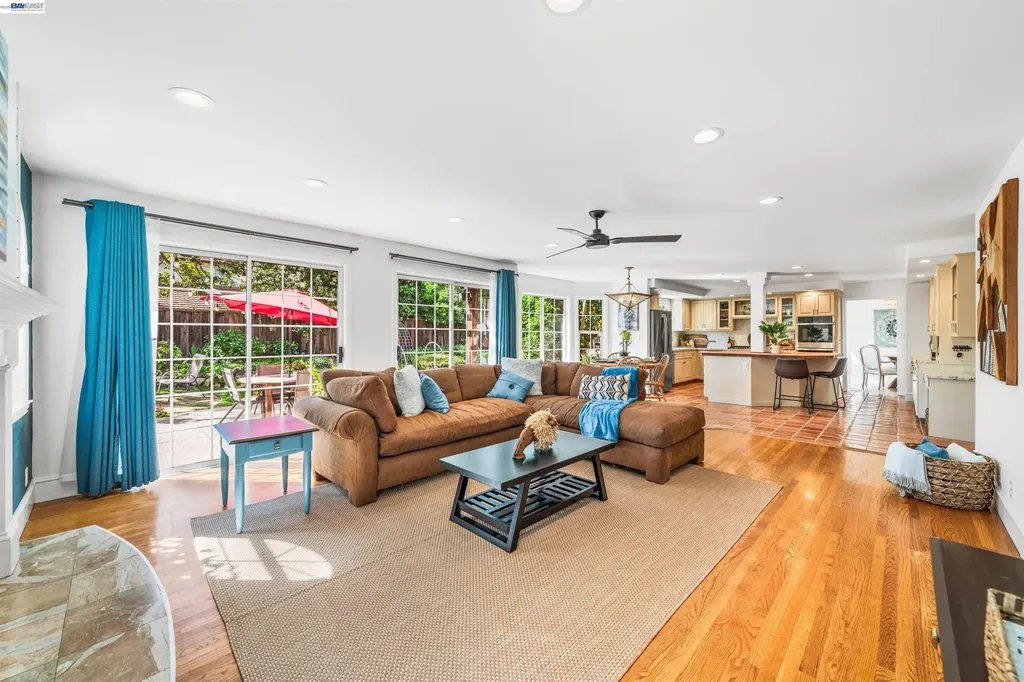 5207 Crestline Way Pleasanton CA 94566