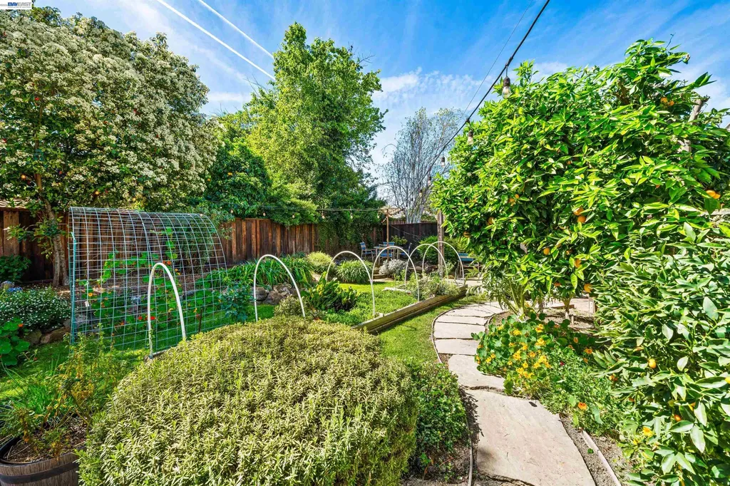 5207 Crestline Way Pleasanton CA 94566