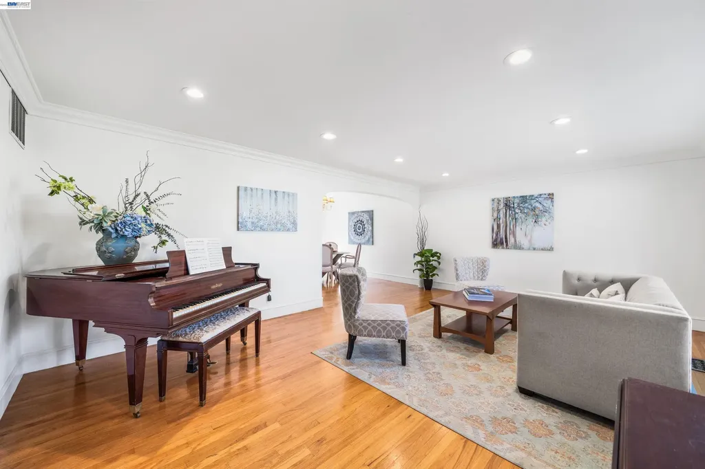 5207 Crestline Way Pleasanton CA 94566