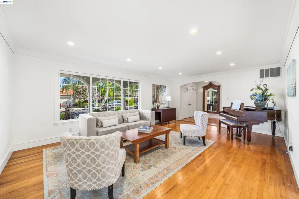 5207 Crestline Way Pleasanton CA 94566