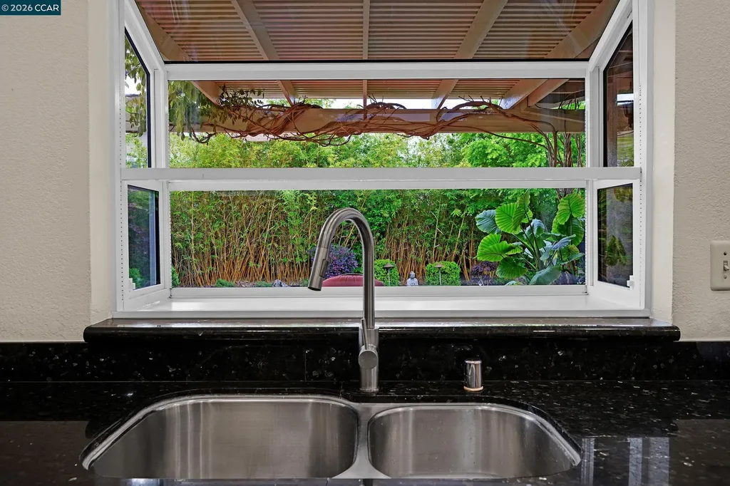 4485 Amiens Avenue Fremont CA 94555