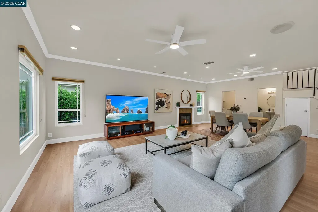 4485 Amiens Avenue Fremont CA 94555