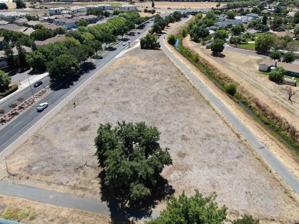 Sand Creek Road Brentwood CA 94513