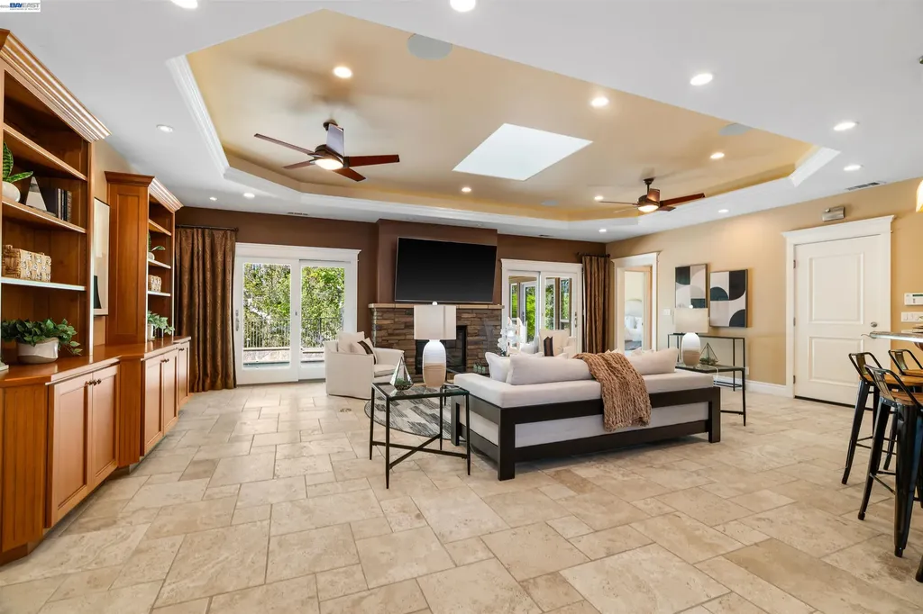 4071 Walnut Drive Pleasanton CA 94566