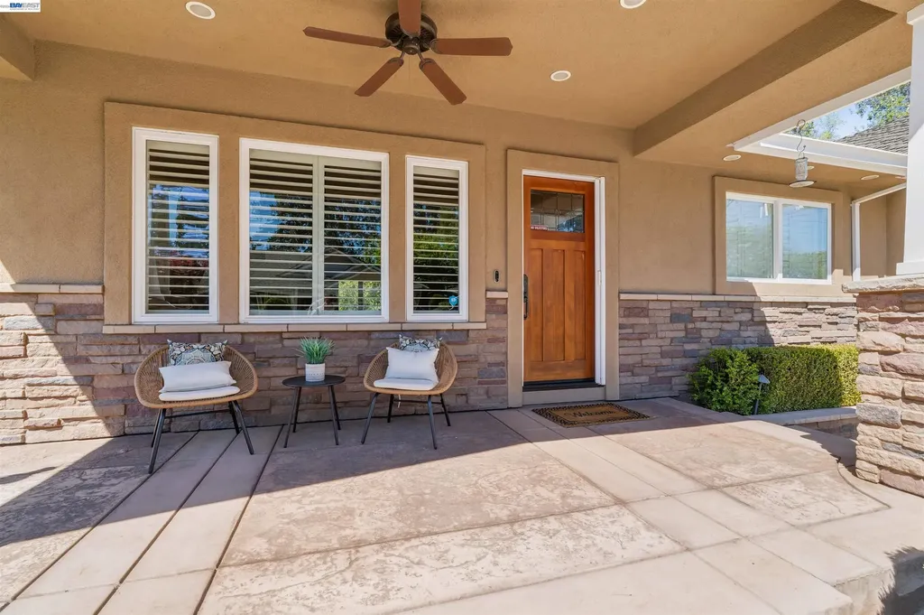 4071 Walnut Drive Pleasanton CA 94566