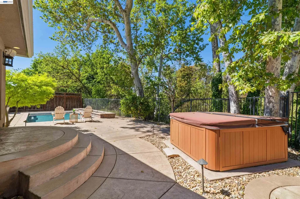 4071 Walnut Drive Pleasanton CA 94566