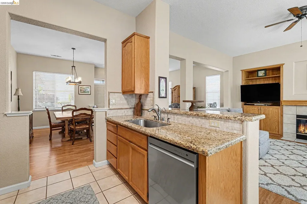 1569 Rubidoux Lane Brentwood CA 94513