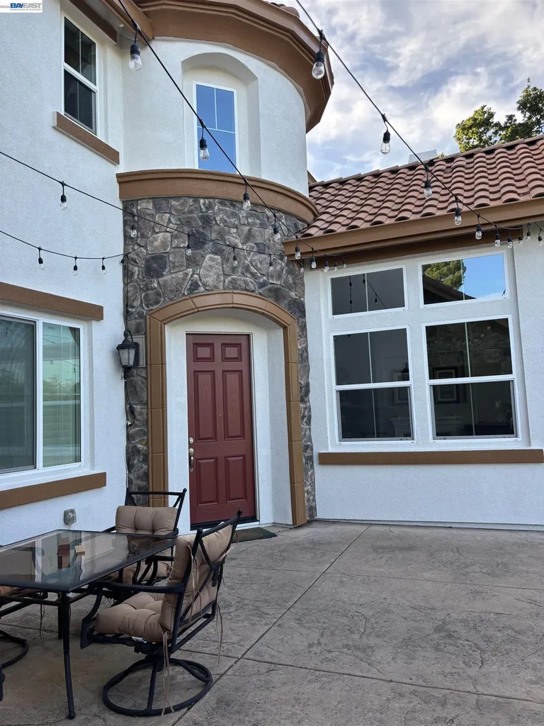 21 Withers Court Lafayette CA 94549