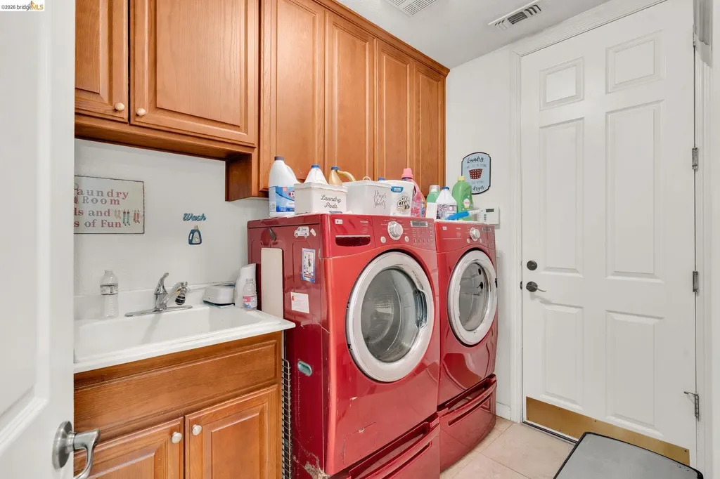 1653 Observation Court Antioch CA 94531