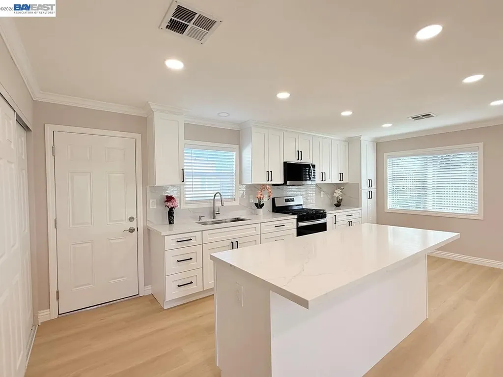 312 Winnipeg Green Fremont CA 94538