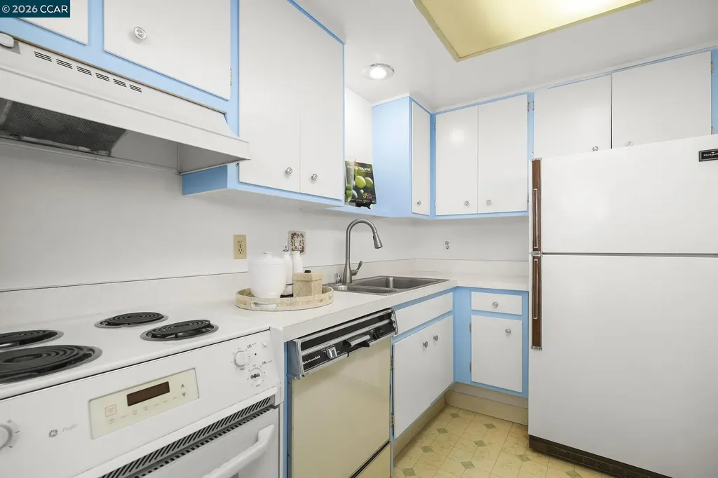 1201 Skycrest Drive Walnut Creek CA 94595