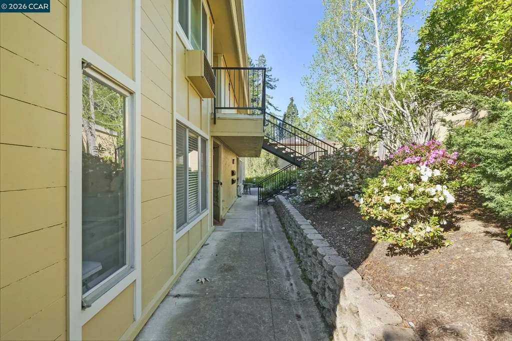 1201 Skycrest Drive Walnut Creek CA 94595