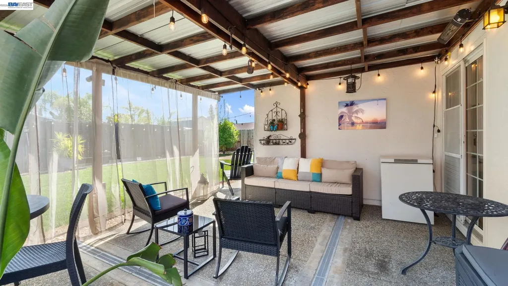 1143 Bedford Vacaville CA 95687