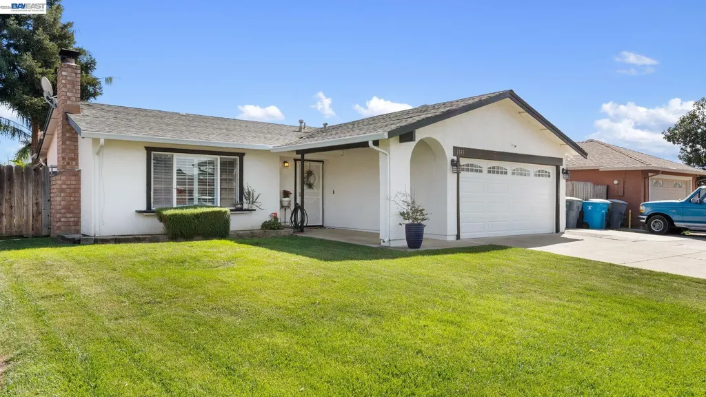 1143 Bedford Vacaville CA 95687
