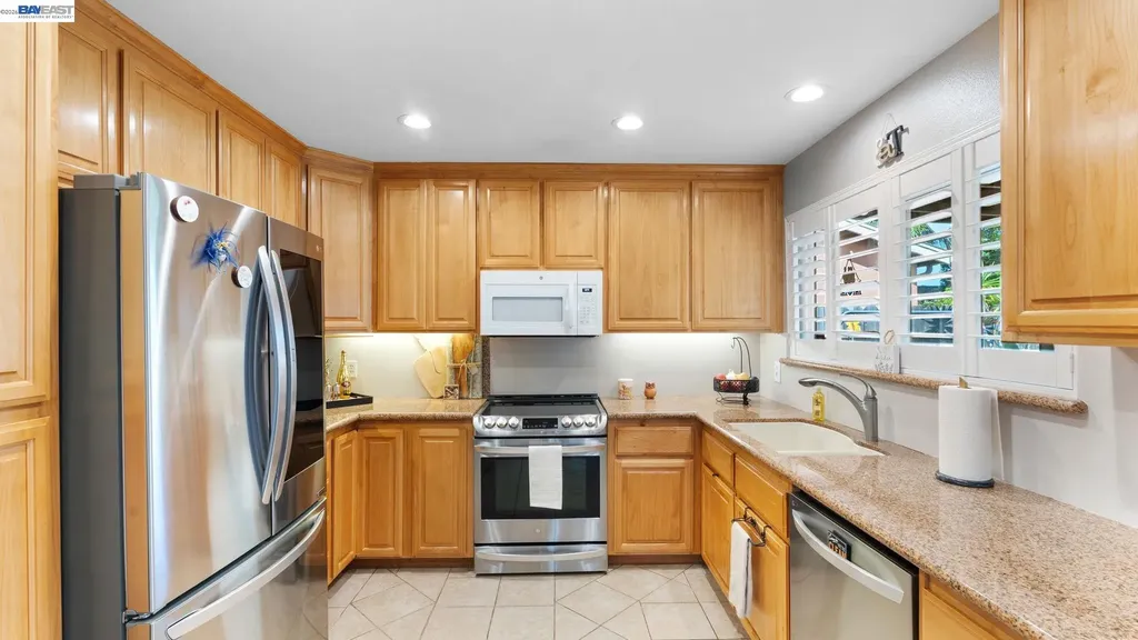 1143 Bedford Vacaville CA 95687