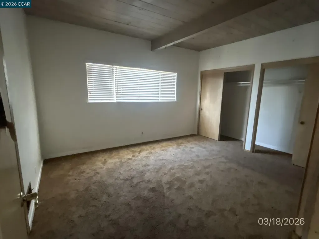 6233 Leona Street Oakland CA 94605
