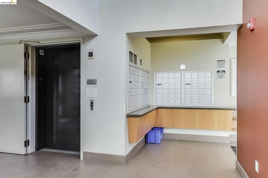 555 10th Street Oakland CA 94607