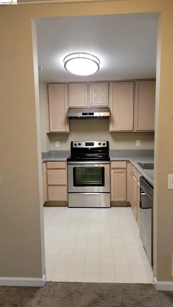555 10th Street Oakland CA 94607