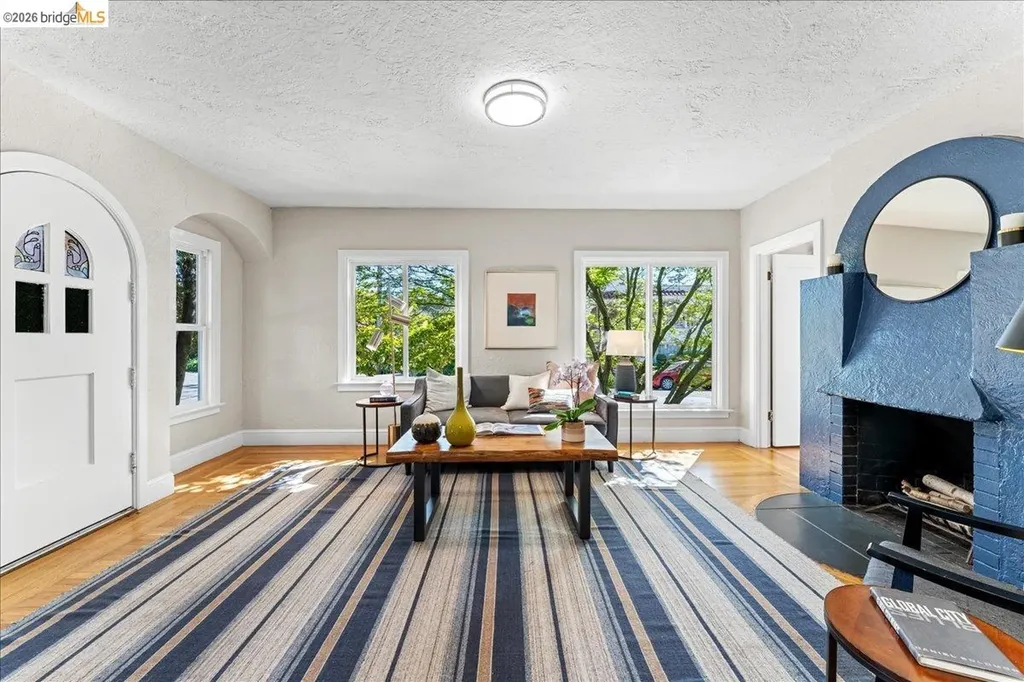 2144-2148 Curtis Street Berkeley CA 94702