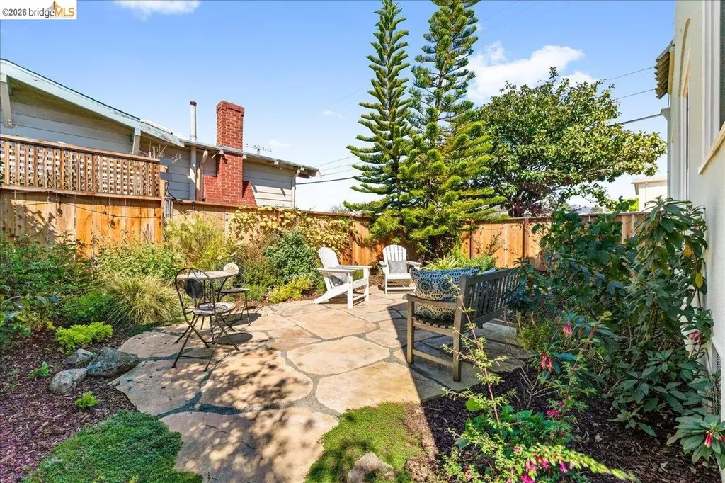 2144-2148 Curtis Street Berkeley CA 94702