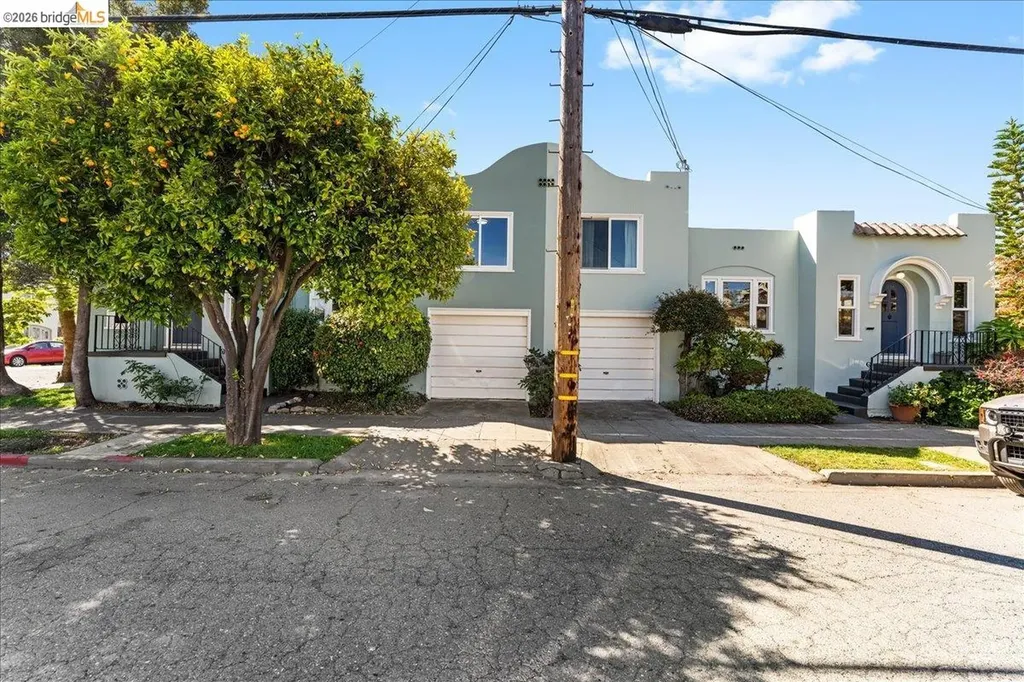2144-2148 Curtis Street Berkeley CA 94702