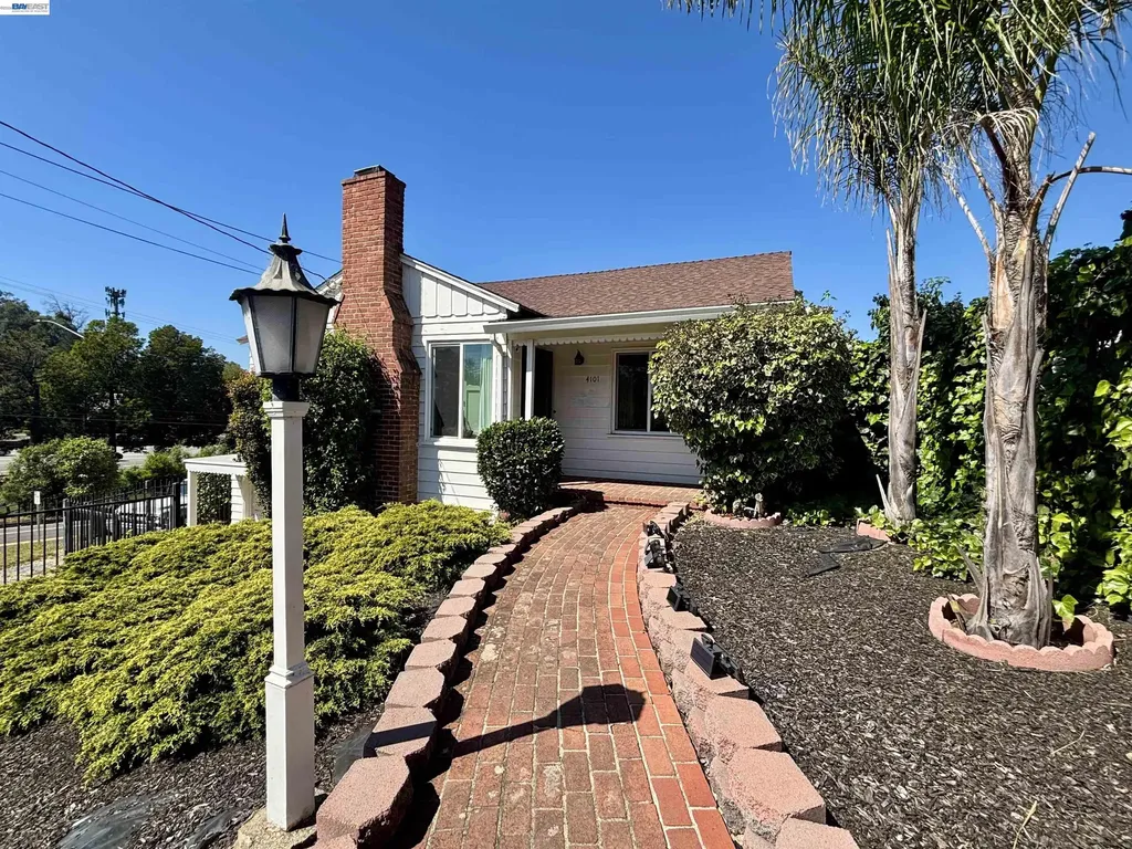 4101 Mountain View Avenue Oakland CA 94605