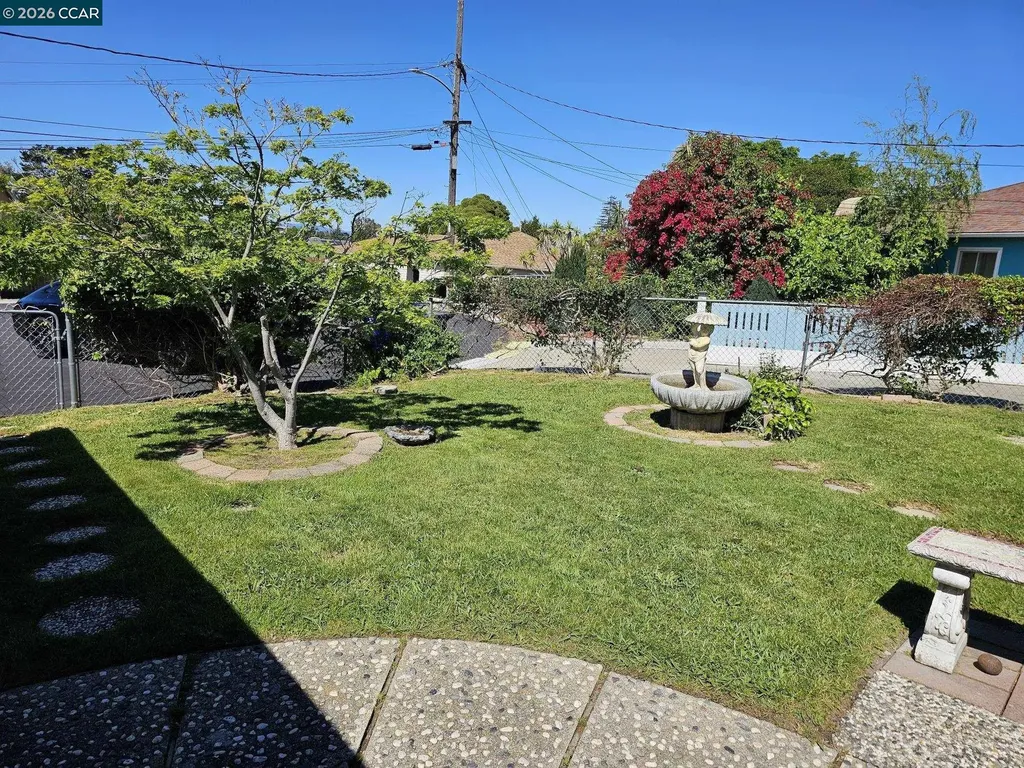 950 Kelvin Court El Sobrante CA 94803