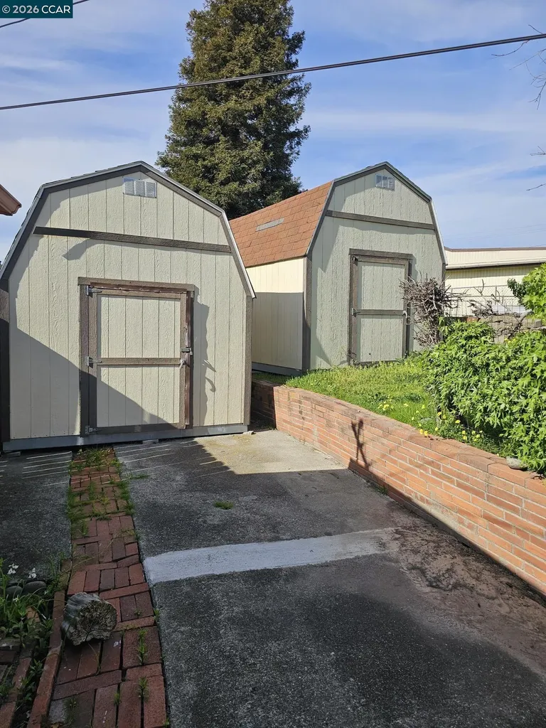 950 Kelvin Court El Sobrante CA 94803