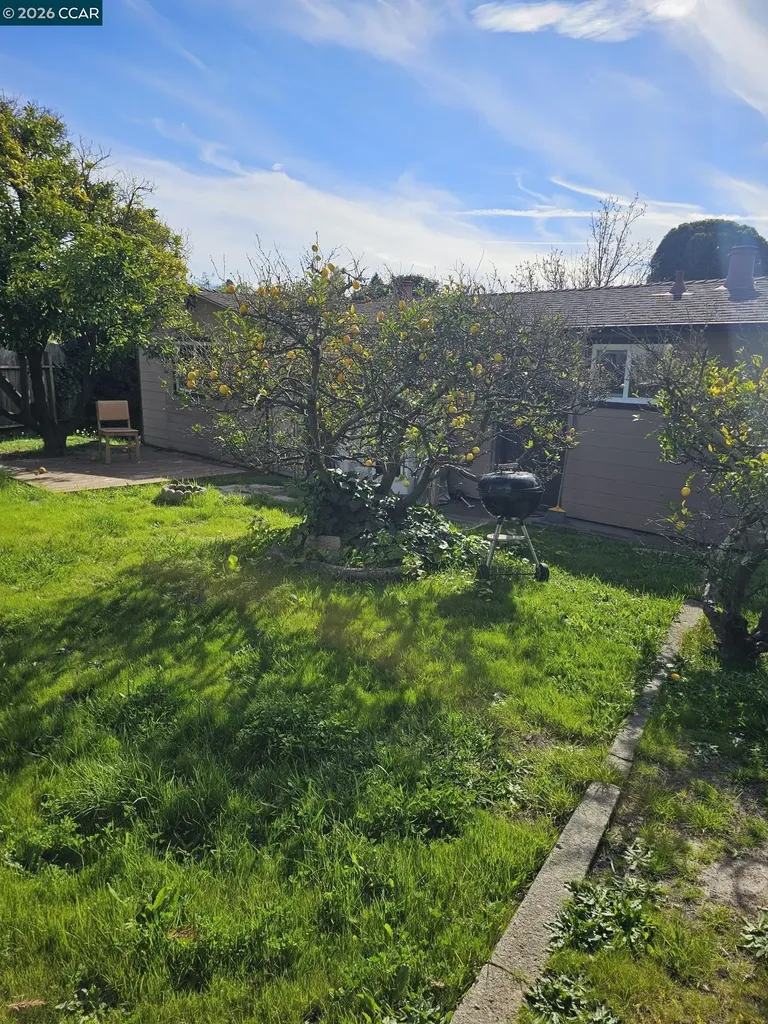 950 Kelvin Court El Sobrante CA 94803