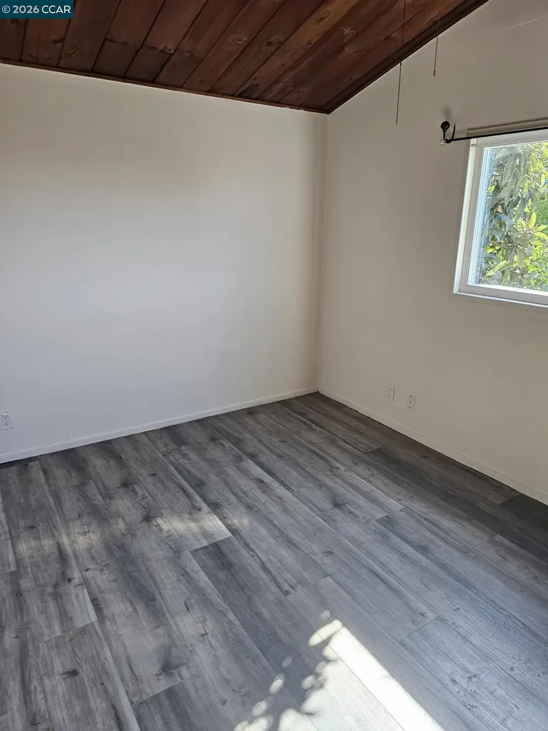 950 Kelvin Court El Sobrante CA 94803