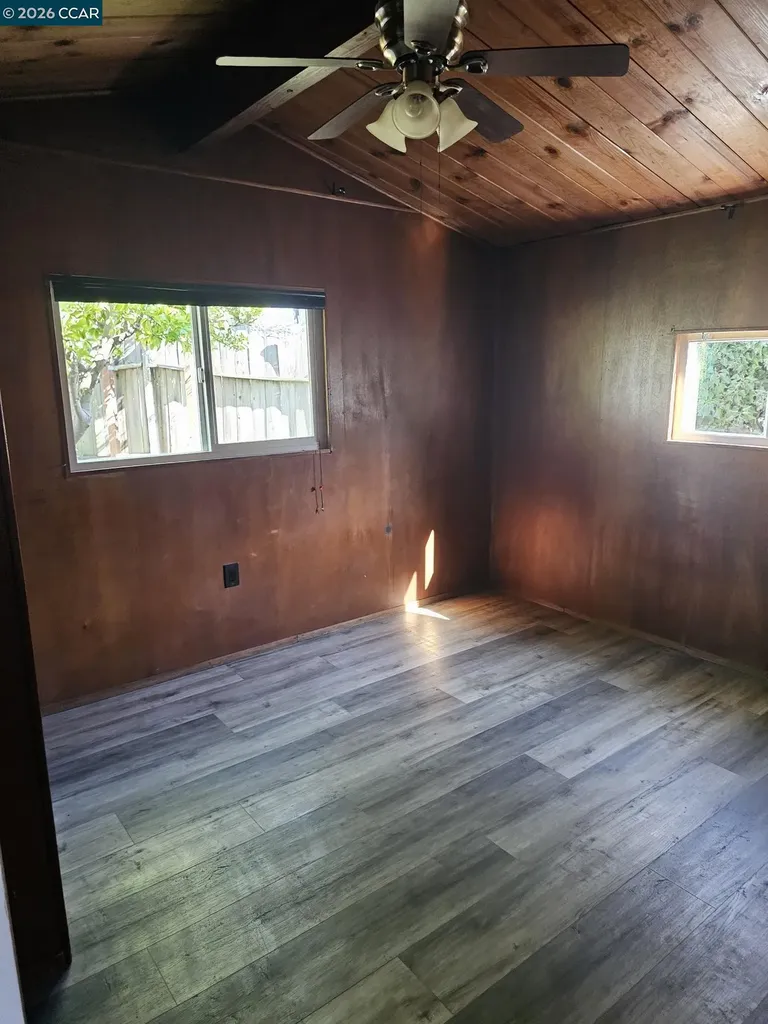 950 Kelvin Court El Sobrante CA 94803